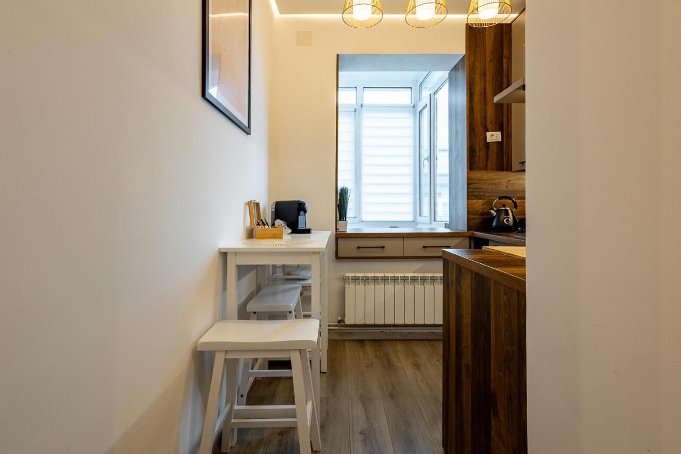 Lola'S Studio Brasov Bagian luar foto
